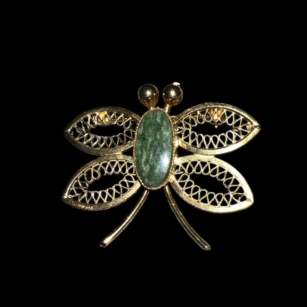 Vintage 12k GF Signed JRC  Jade Green Color Butterfly Brooch Pin